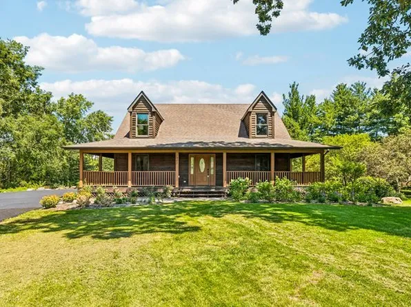 1921 Annettes Cir, Sugar Grove, IL 60554