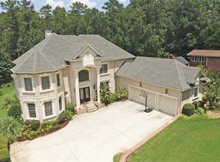 914 Carriage Ln SE, Smyrna, GA 30082
