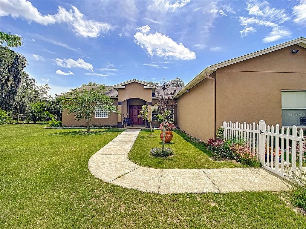 22550 Carolyn Ln, Astatula, FL 34705 Zillow