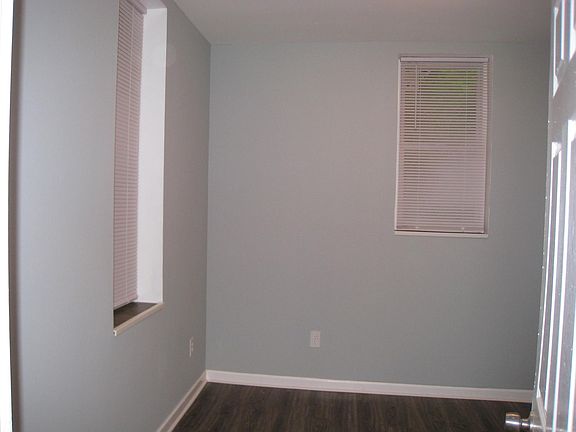 5th image of 3730 N 16th St #1