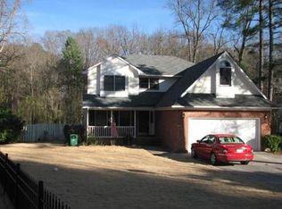 190 Darrock Ct, Fayetteville, NC 28311