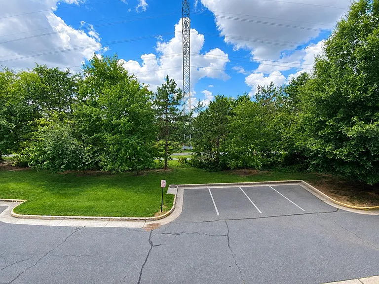 21002 Kittanning Ln — Photo 36