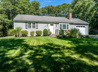 98 Valley Brook Rd, Centerville, MA 02632
