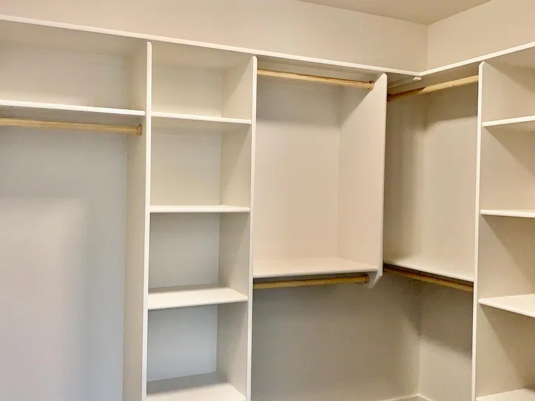 Walk in closet