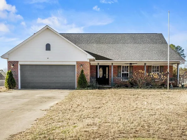 119 Wren Rd, Fayetteville, NC 28306