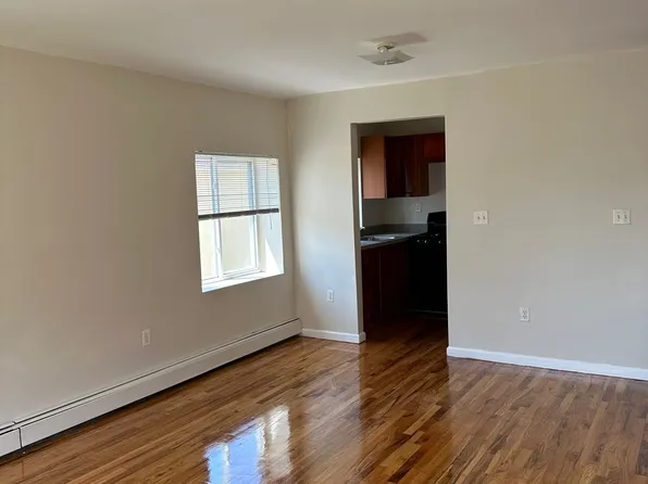 2861 Grace Ave #1, Bronx, NY 10469