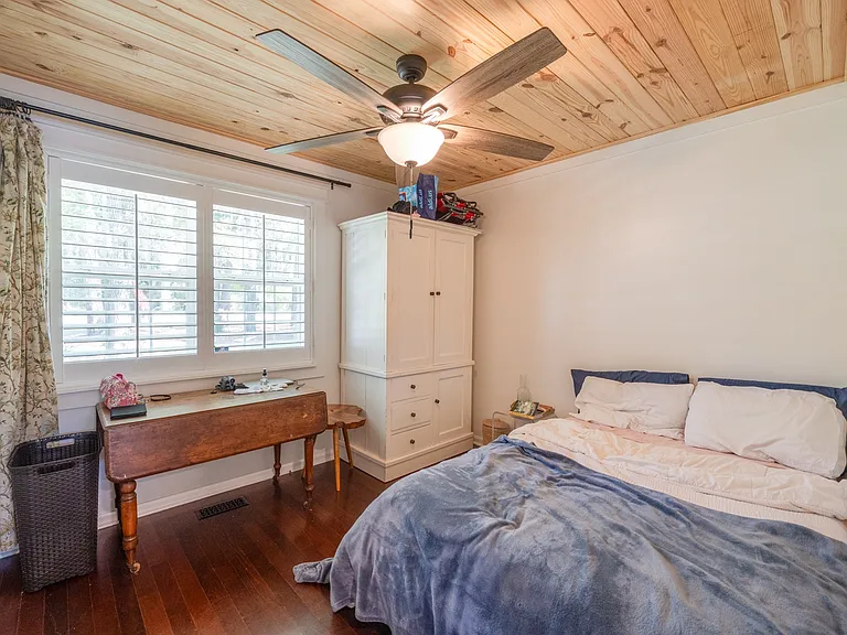307 Doe Run Cir — Photo 131