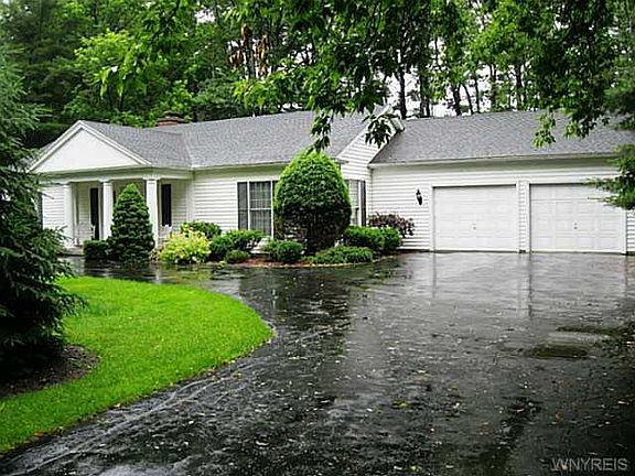 2nd image of 29 Highland Dr