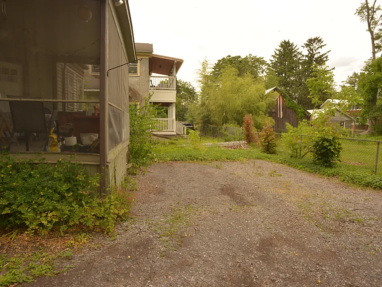 407 N Cayuga St #1 — Photo 32