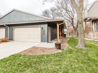 1437 23rd St S, Fargo, ND 58103