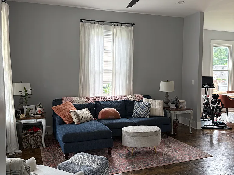 205 Poe St — Photo 18