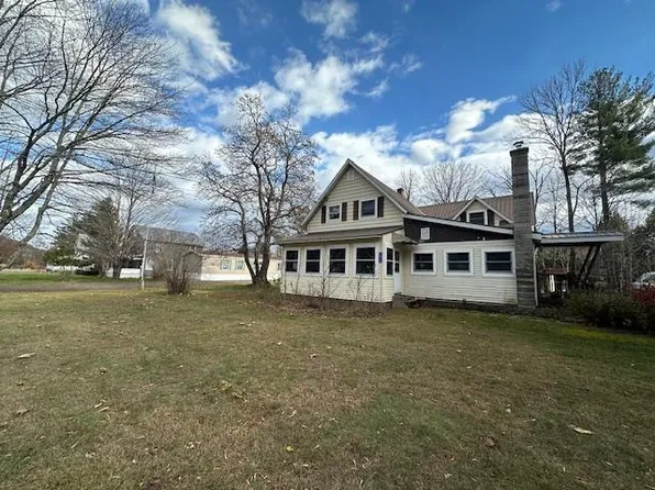 7372 Us Highway 9, Elizabethtown, NY 12932
