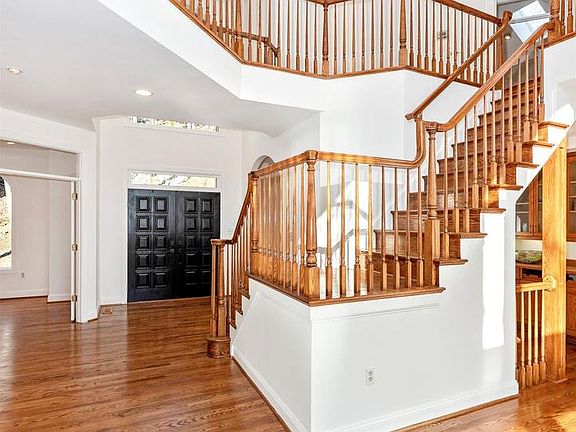 4th image of 6767 Accipiter Dr