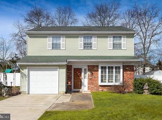 109 Meadowview Cir, Marlton, NJ 08053