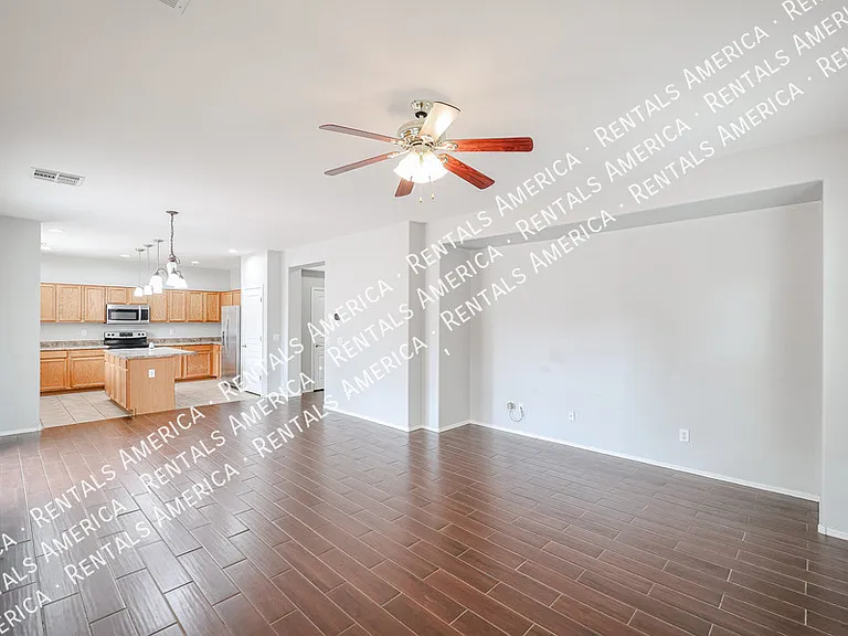 4563 E Oxford Ln — Photo 19