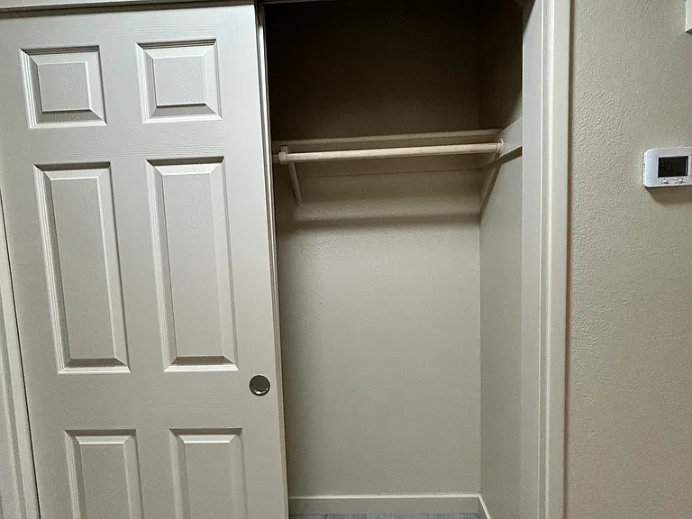 1424 Sylvan Ave — Photo 20