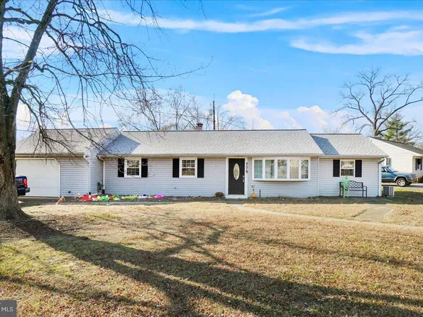 775 223rd St, Pasadena, MD 21122