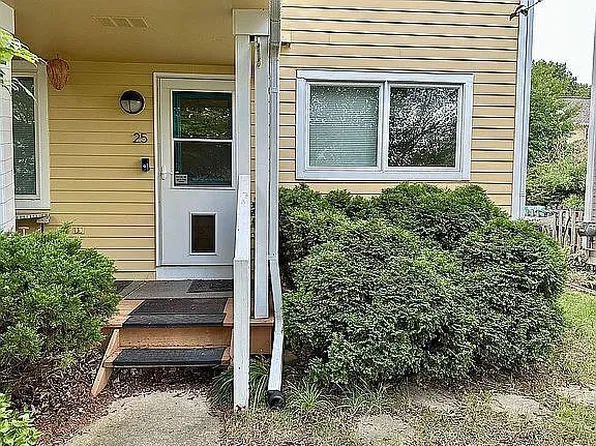 424 Little Lake Dr APT 25, Ann Arbor, MI 48103