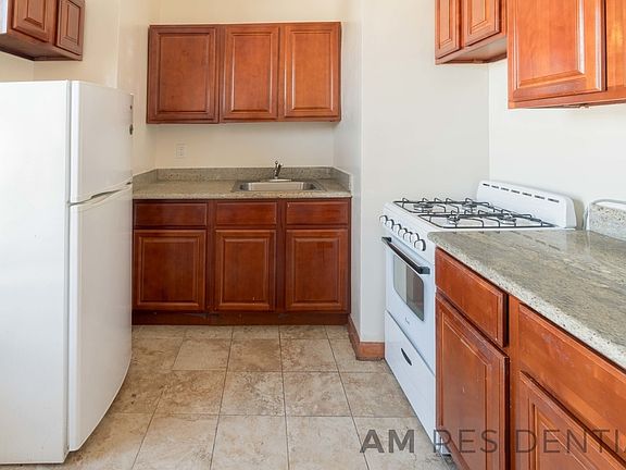 3rd image of 1462 Ovington Ave #4B