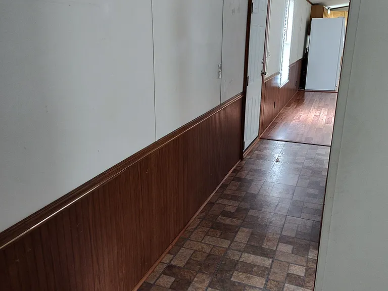 1187 Tilley Rd — Photo 15