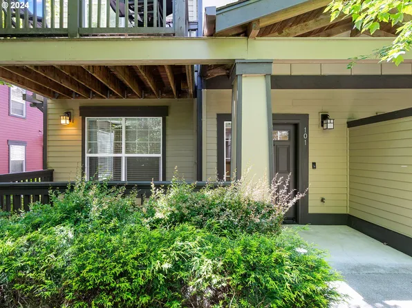 22864 SW Forest Creek Dr Unit 101, Sherwood, OR 97140
