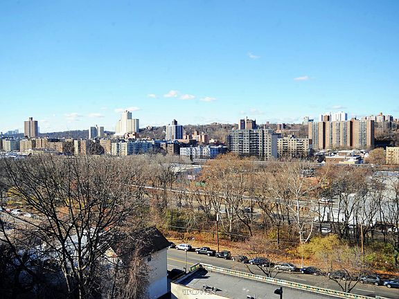5th image of 3507 Fort Independence St APT 3F