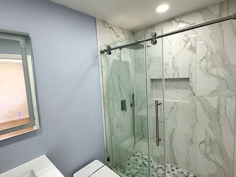 731 N Rose St #B — Photo 9