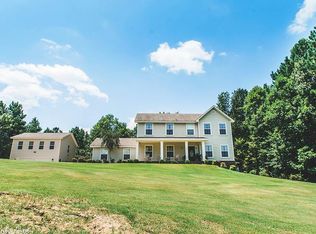 454 Demuth Ln, Benton, AR 72019