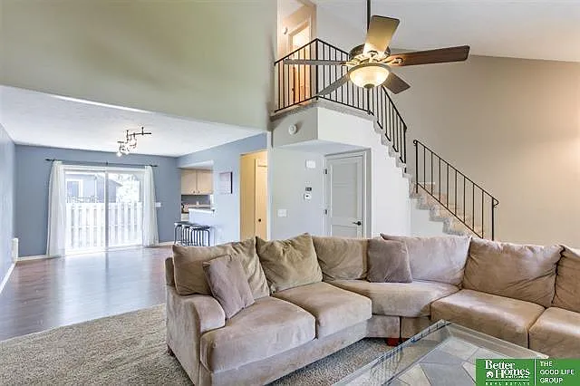 12073 Burdette Cir — Photo 3