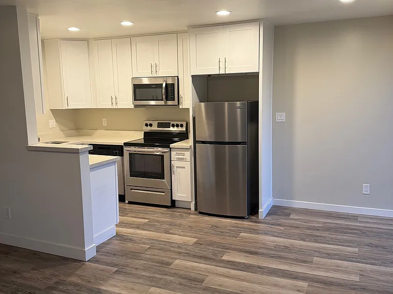 Le Parc Apartment — Photo 15