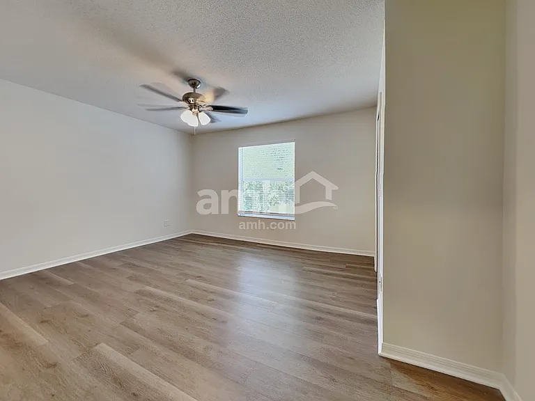 4615 Winding River Way — Photo 7