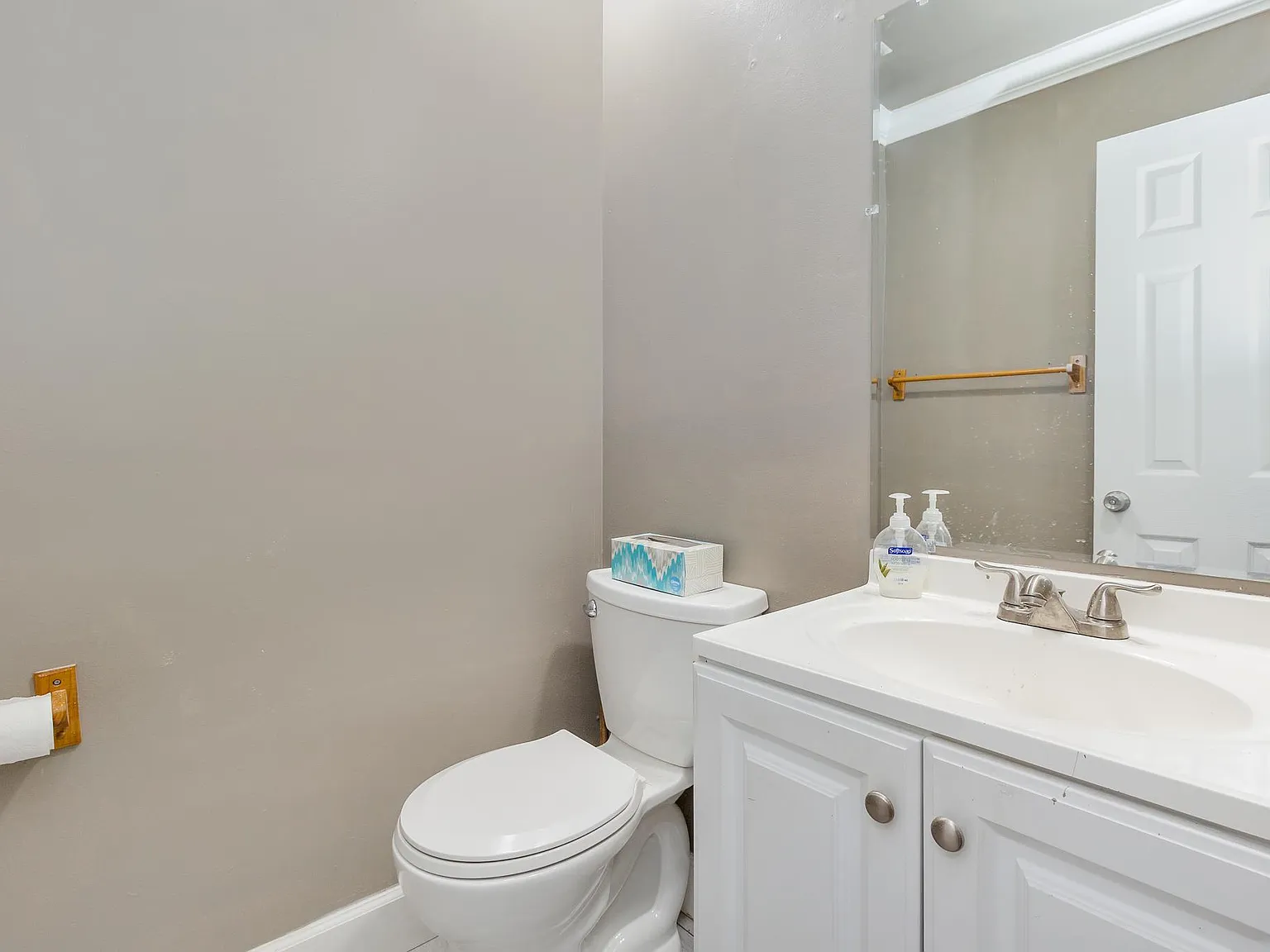 NW 9th Ct, Plantation — Photo 4