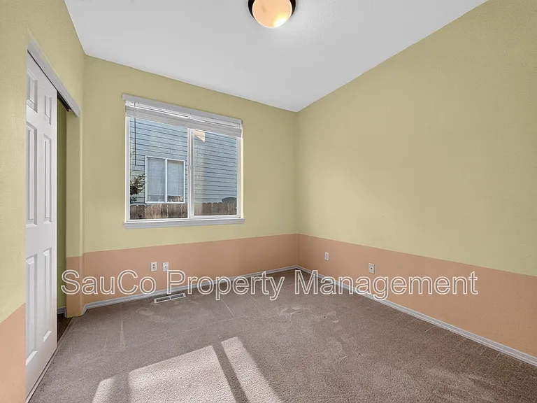 15392 NW Dane Ln — Photo 16
