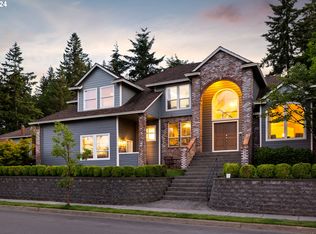 12005 SE Deerfield Dr, Happy Valley, OR 97086