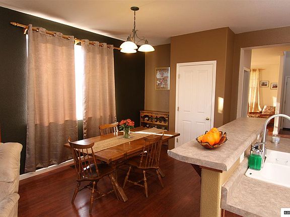 5th image of 2785 Watervale Dr