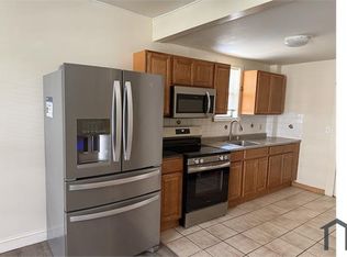 334A Western Ave #3, Lynn, MA 01902