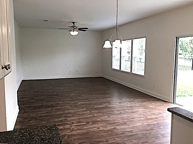4 bed, 2.5 bath, 2458 sqft, $2,750 — Photo 4