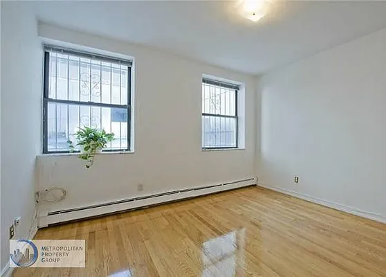 Rented by Metropolitan Property Group | media 17