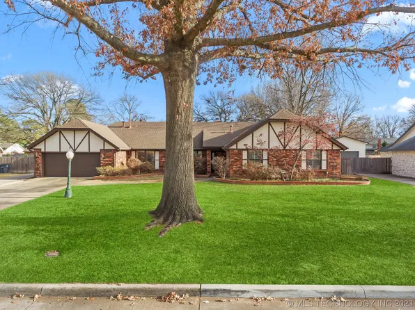 9715 S Darlington Ave, Tulsa, OK 74137