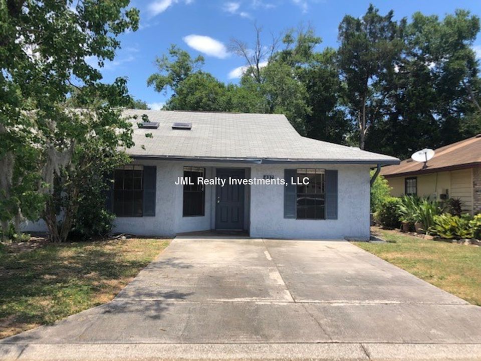 1st image of 437 Wood Rose Ln