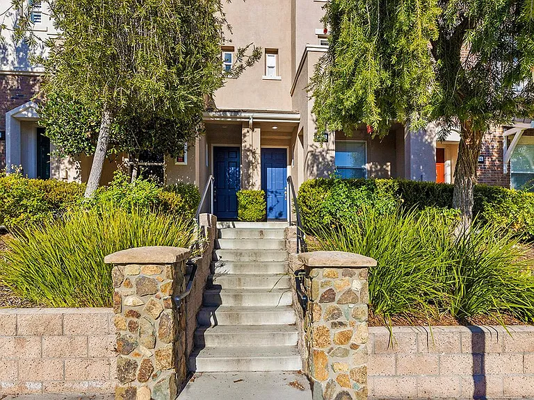 1186 Elfin Forest Rd W — Photo 3