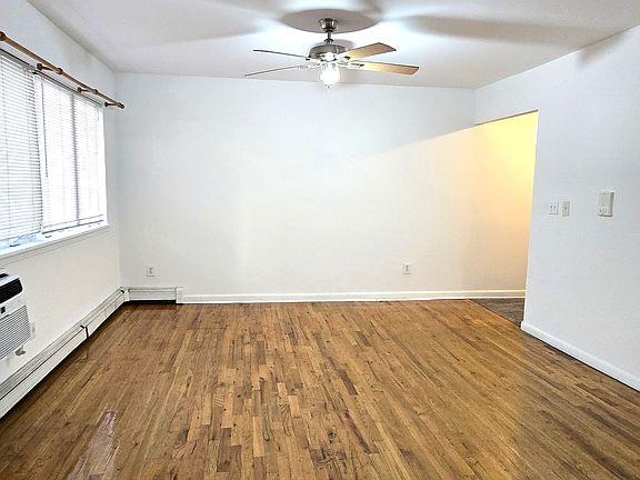 3rd image of 29-13 31st Ave #1R