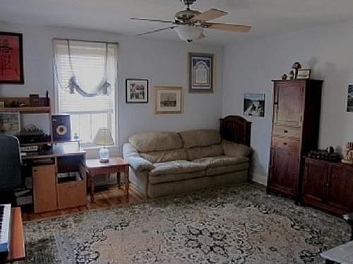 4th image of 43-10 48th Ave APT 4K