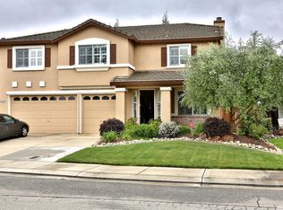 2357 Meadowbrook Dr, Lodi, CA 95242