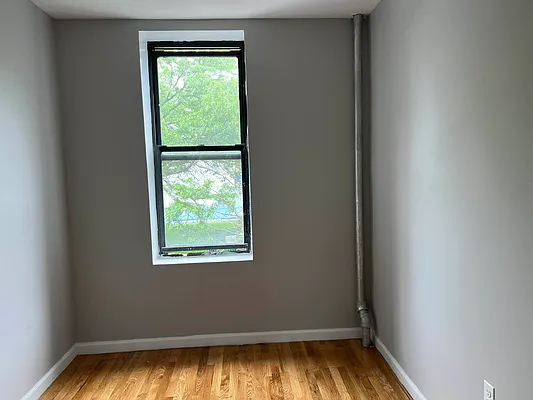 Rented by Premier One Realty LLC | media 14