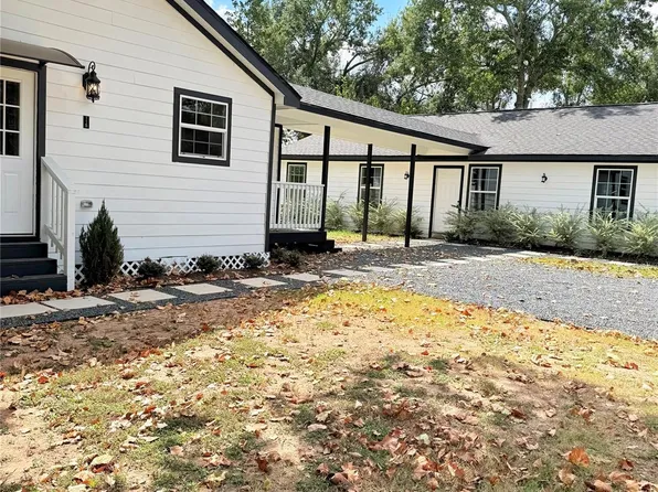 115 Penick Rd, Waller, TX 77484