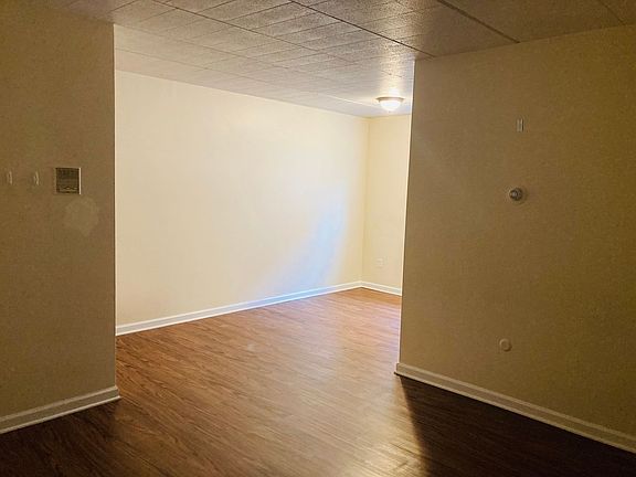 2nd image of 564 Maryland Ave #Md-43