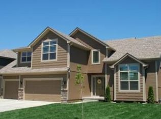 808 Eve Orchid Dr, Greenwood, MO 64034