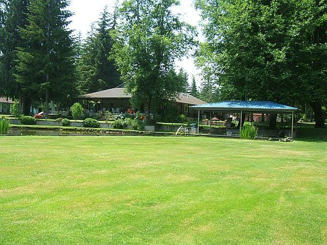 Room to Host a Reunion