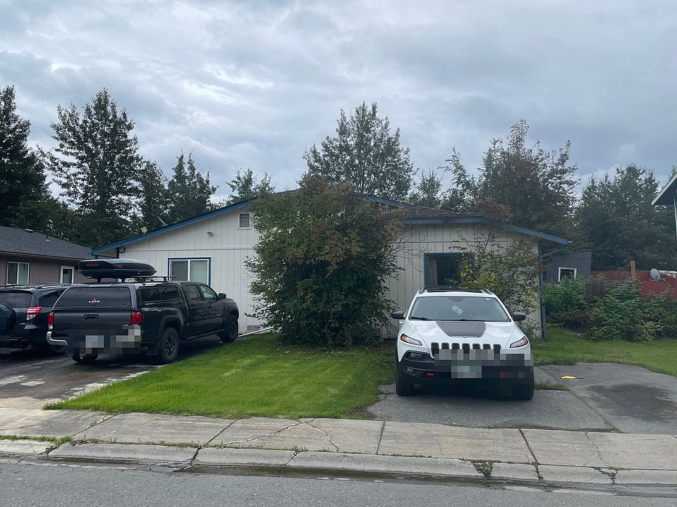 1st image of 10429 Thimble Berry Dr